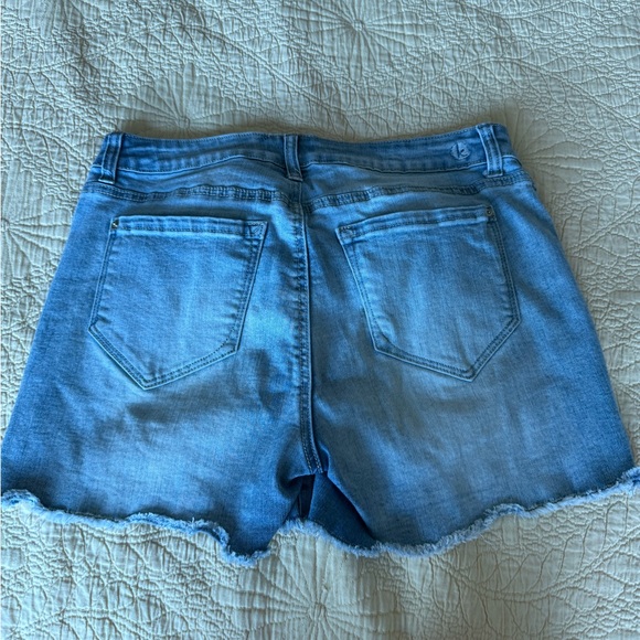 Kensie Blue Jean Shorts with Pink Floral Embroidery - Picture 4 of 4